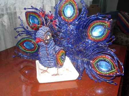 что сплести из бисера - О том, как плести бисером.