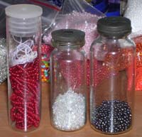 Материалы для декорирования бутылки бисером