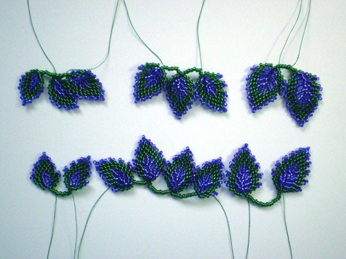плетение сувенира из бисера