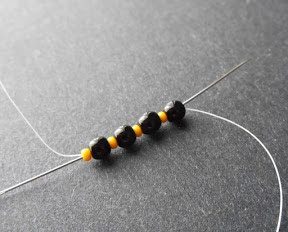 Интересный жгут из бисера: схема плетения