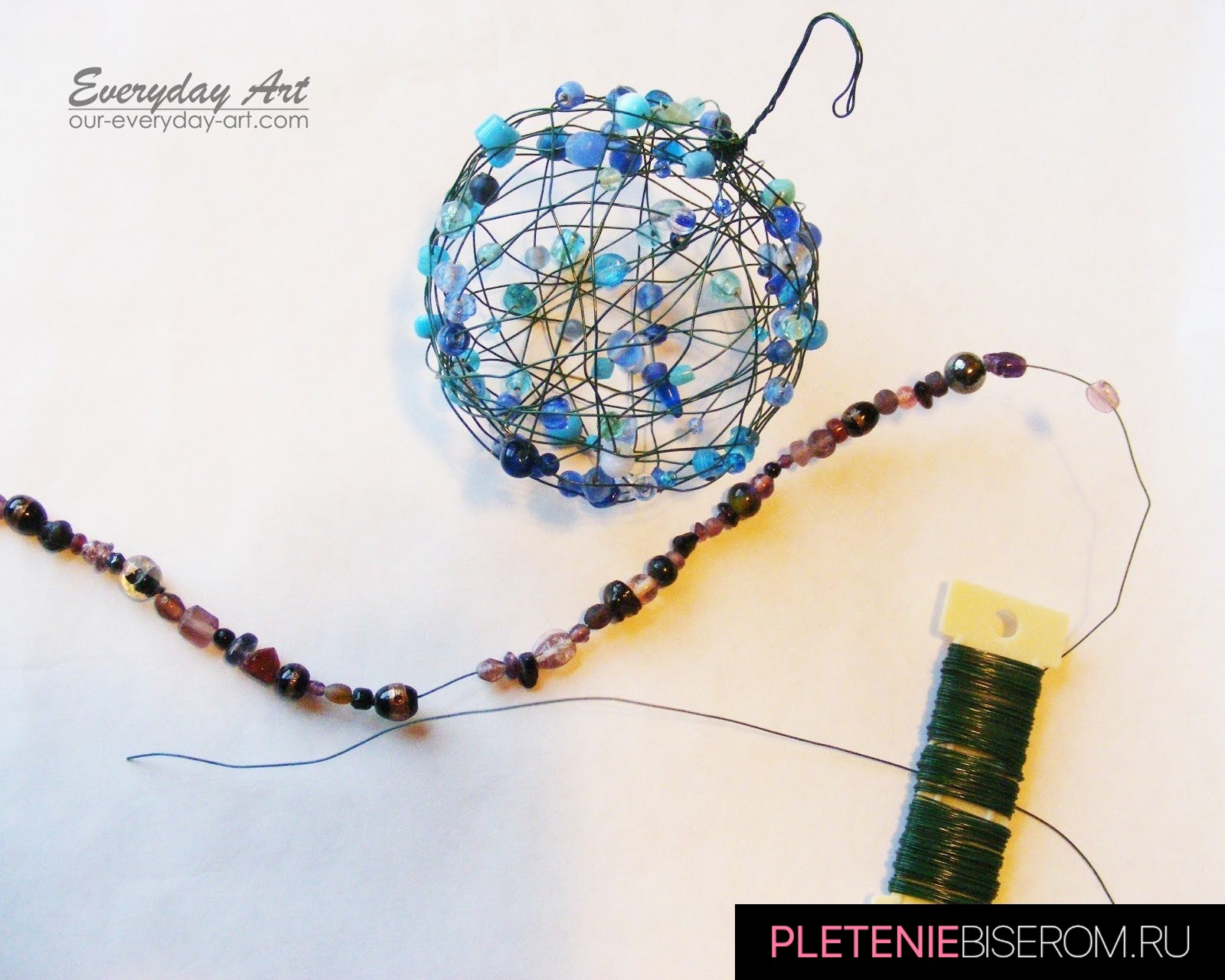 Новогодние шары из бисера и бусин: схема плетения