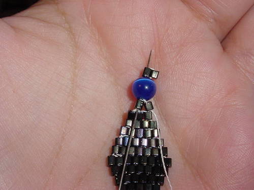 Несложный браслет из бисера - схема плетения