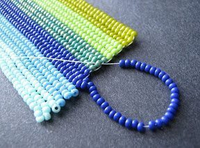 Браслет из бисера "Микс цвета" - схема плетения