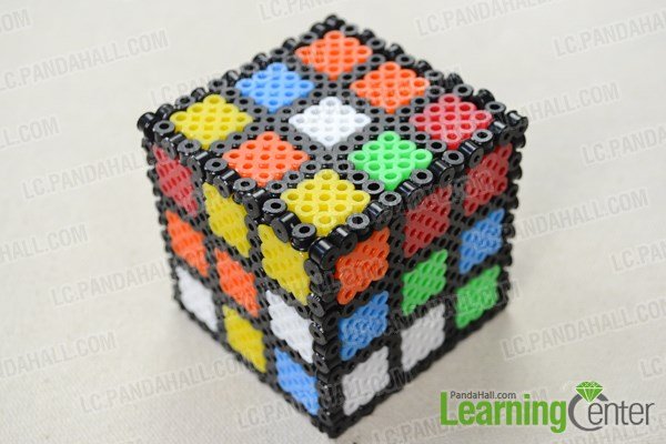 Кубик рубика из бусин Перлер-соедините стороны в куб