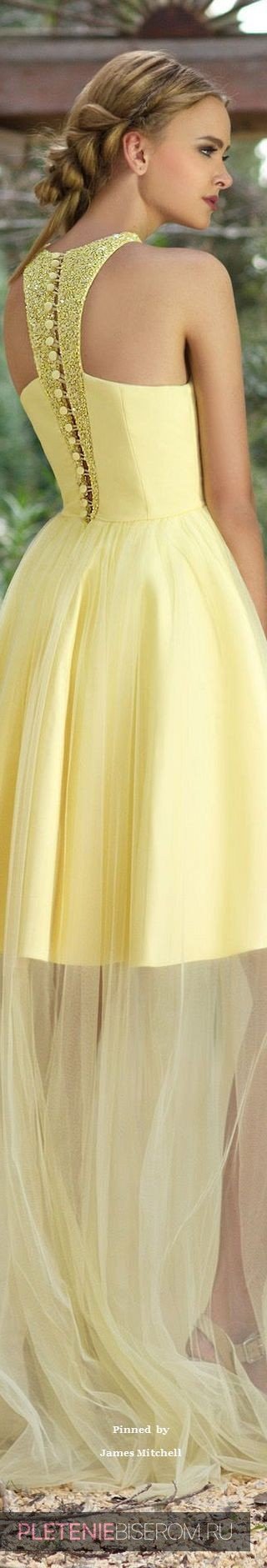Желтое платье с бисерными вставками