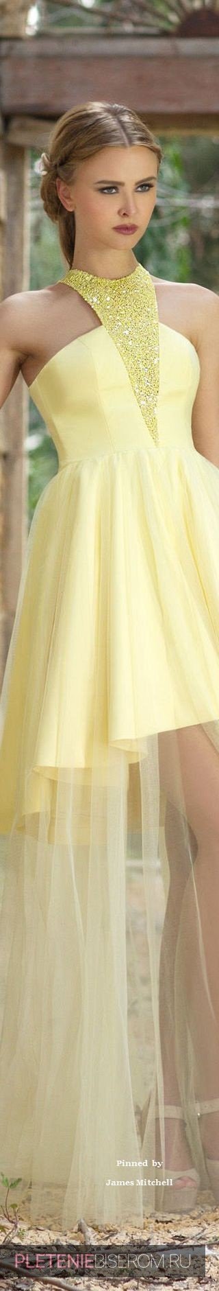 Желтое платье с вставками из бисера