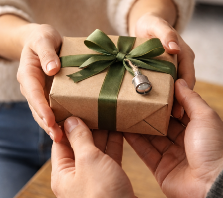 подарки на 23 февраля своими руками